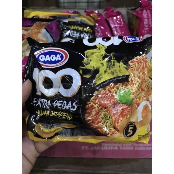 

Mie gaga 100 extra pedas kuah jalapeno bungkus 75gr