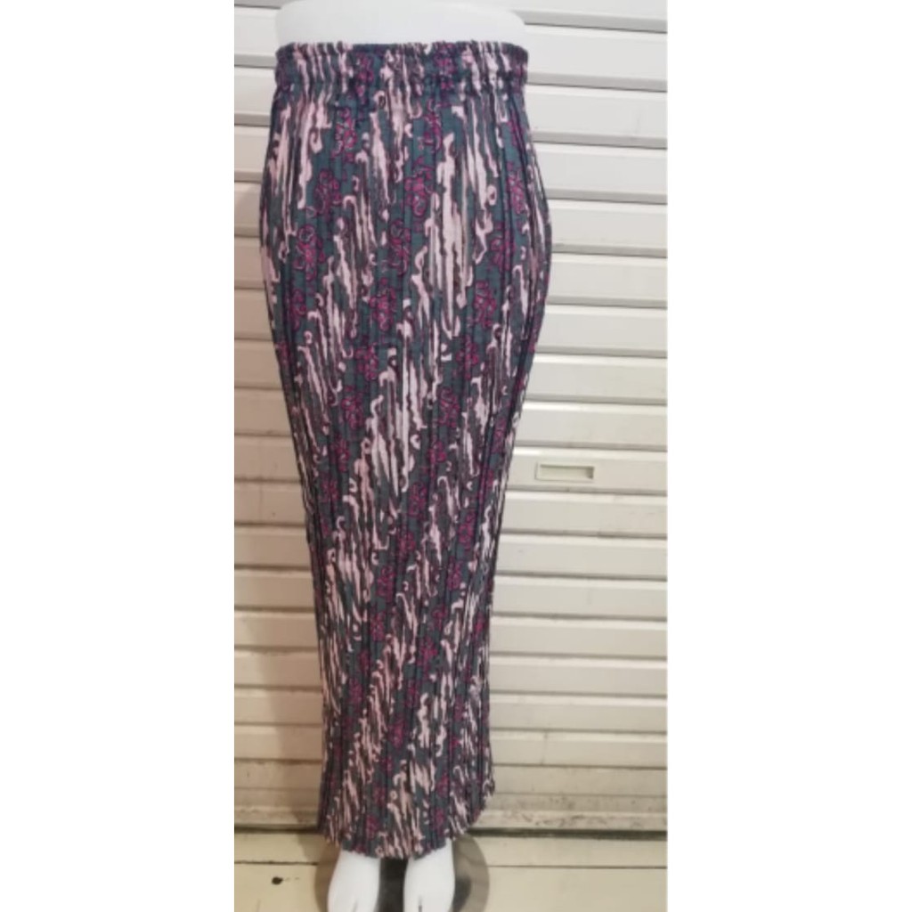 ROK PLISKET BATIK LERENG UNGU