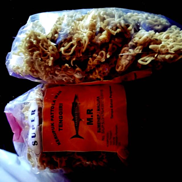 

Kerupuk ikan/kerupuk super/kerupuk enak/kerupuk pattola madura