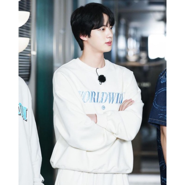 SWEATER BTS SEOKJIN RUN BTS WORLDWIDE free gift
