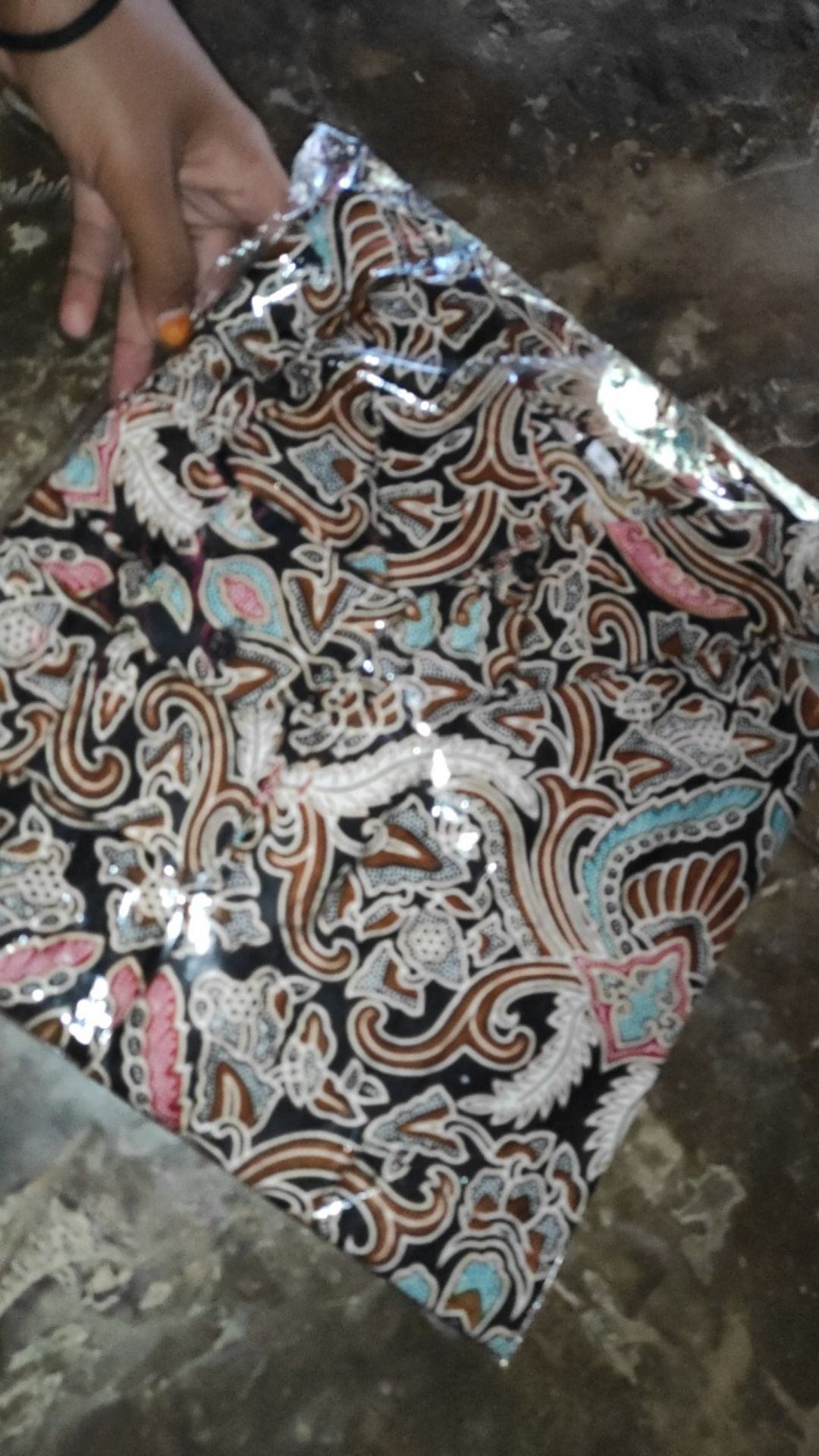 New Kemeja Batik Pria Lengan Panjang Motif Seno Biru Cirebon Mataram Gurita Kuning Motif Mocca Biru