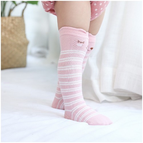 MBA 06 Kaus Kaki Bayi Panjang Anti Slip Karakter Binatang Lucu