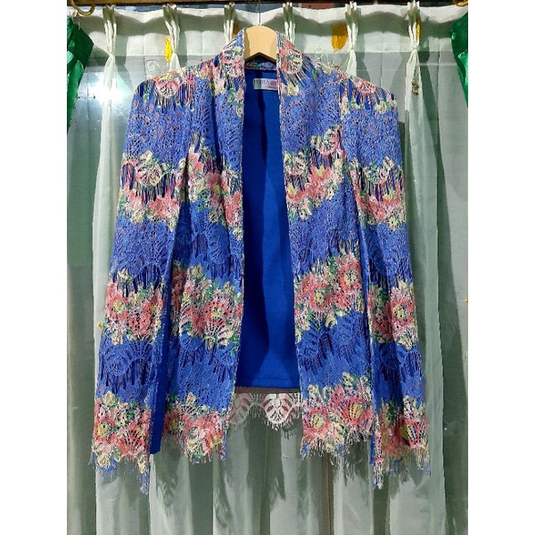 Preloved cape blazer