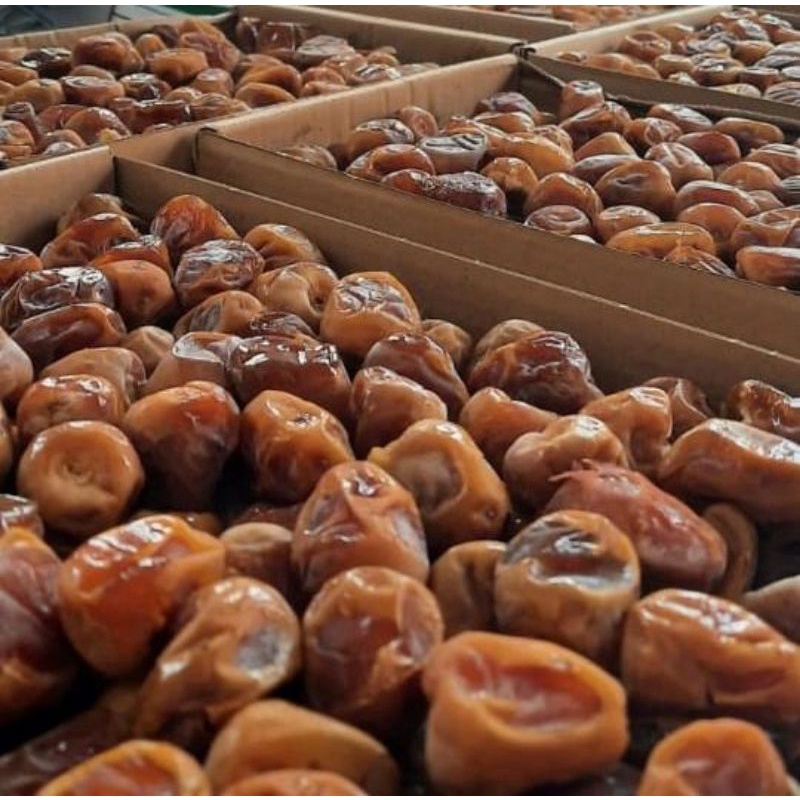 

Kurma sukari Alqasim grade A 3kg