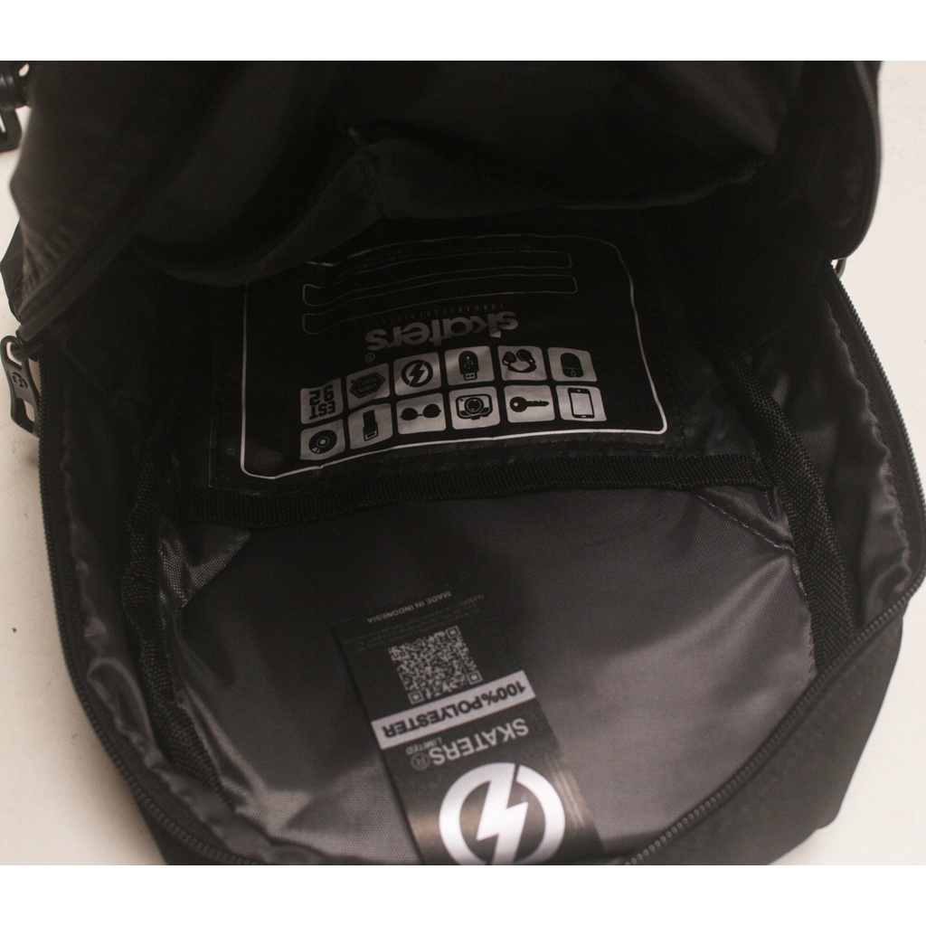 TAS SELENDANG SKATERS TC093 HITAM