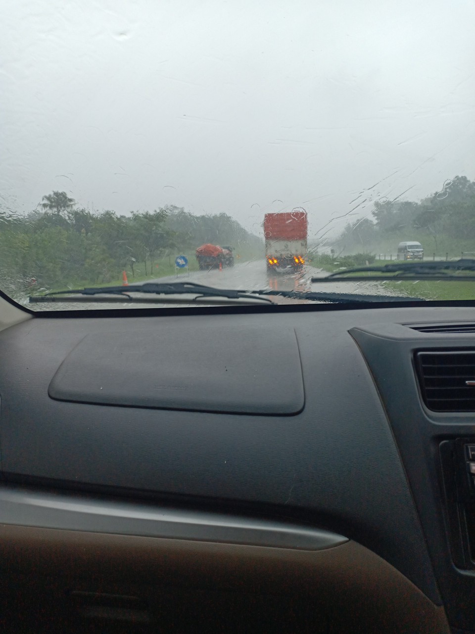 Plastik Pond Tebal Utk Kantong Sepatu Ukuran 26x35cm