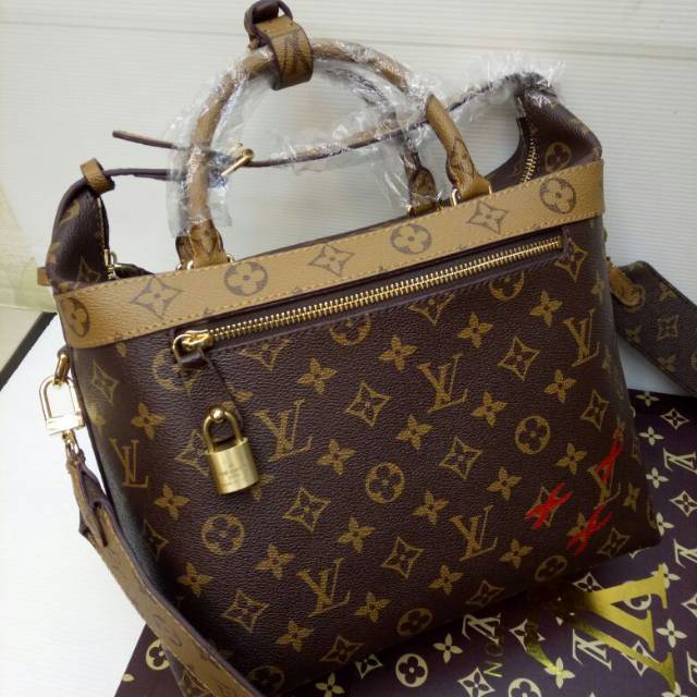 Tas Louis Vuitton ORIGINAL (dijamin original), Fesyen Wanita, Tas