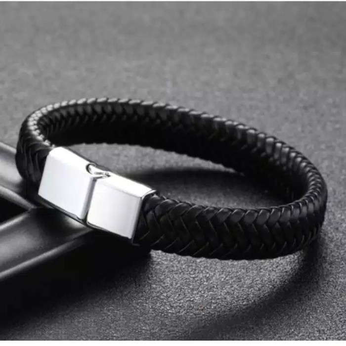 gelang kulit lilit kepang besar untuk pria wanita unisex LUXURY BRACELET LEATHER MAGNET STEEL KEREN