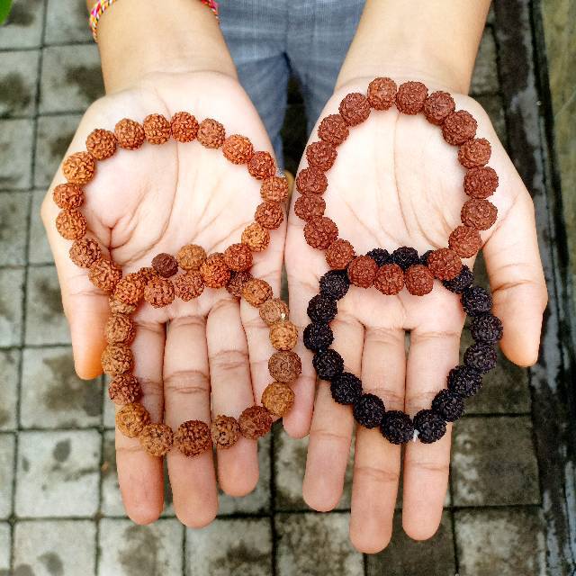 Gelang Genitri / Gelang Rudraksa Biji 8 mm Mukhi 5