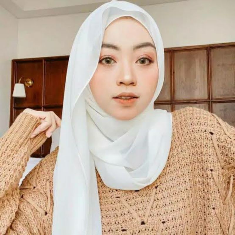 pasmina putih/ baby doll/ ceruty baby doll/ pasmina polos