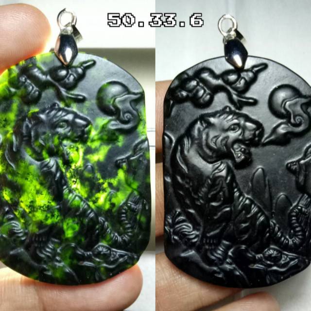 Liontin black Jade ukir macan