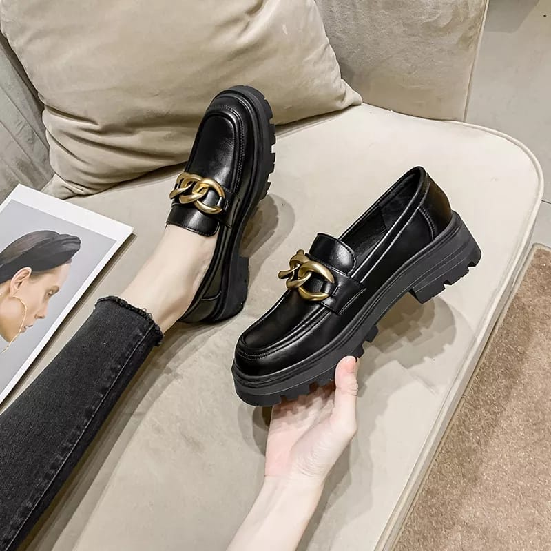 Sepatu Docmart Loafer Black Dof / Fashion Rante Gold Premium C 0199