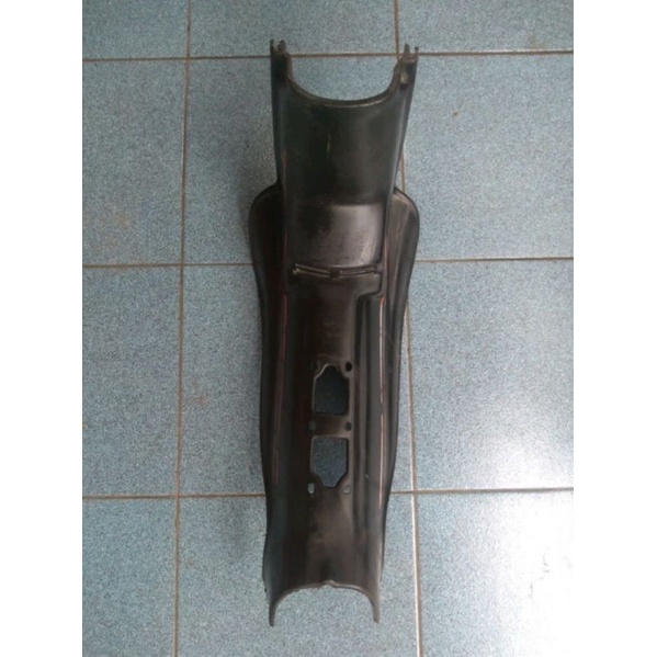 Cover Legshield Sayap Tebeng Tengah Honda Astrea Star Hitam Original