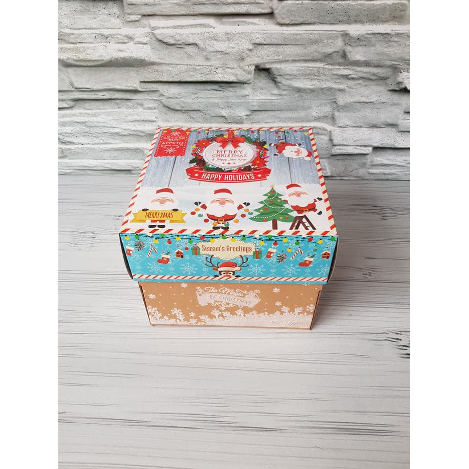 

Termurah DUS KUE NATAL 22X22X18 SATUAN / CAKE BOX NATAL / KSINATAL222218 Promo