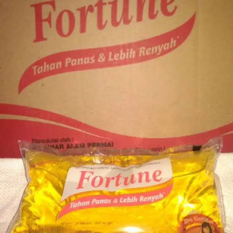 

Minyak Goreng Fortune Bantal 1 Liter per Dus 24 pcs