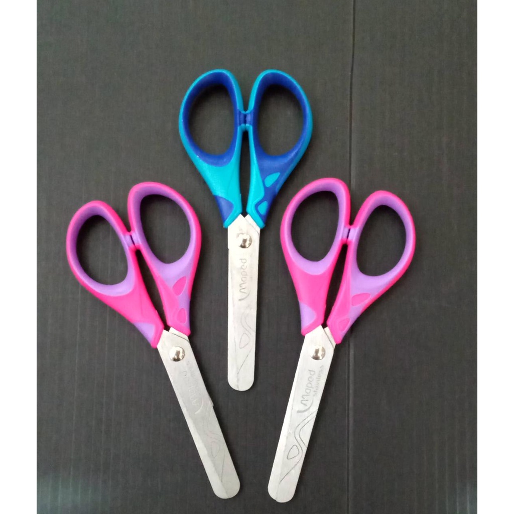 

Maped Gunting anak / Essentials 13 cm / stainless stell /gunting anak