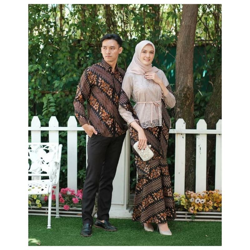 BATIK COUPLE KEBAYA LUNA TUNANGAN LAMARAN WISUDA