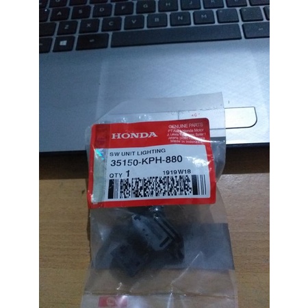 SAKELAR LAMPU DEPAN SUPRA KHARISMA ORI 35150KPH880