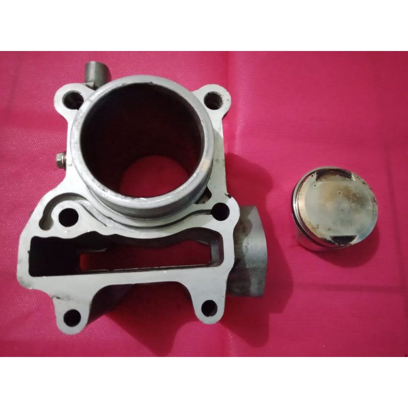 Blok seher Cylinder comp Vario 125 old Vario 125 KZR original