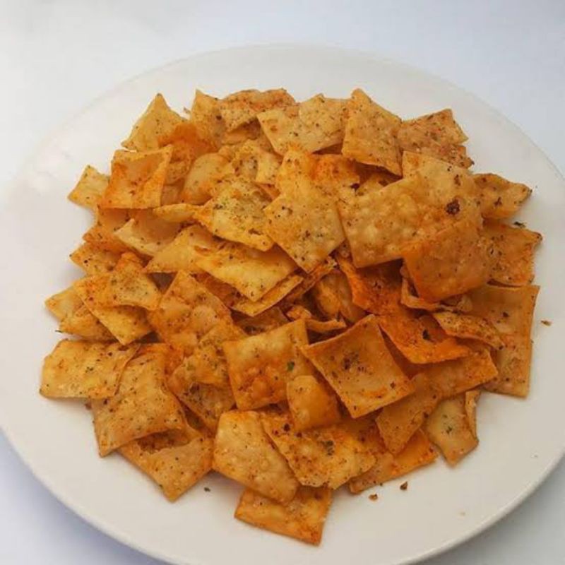 

pangsit pedas daun jeruk garing (gr)