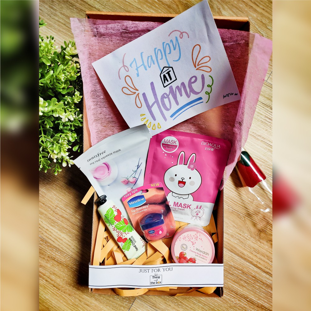 

Thing Inside the Box - gift box kado hadiah ulang tahun parcel lebaran wanita unik