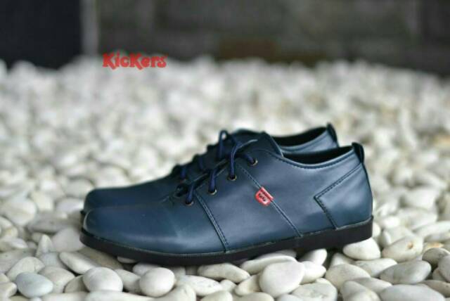 SEPATU CASUAL KICKERS GERALD sepatu kantor TERMURAH