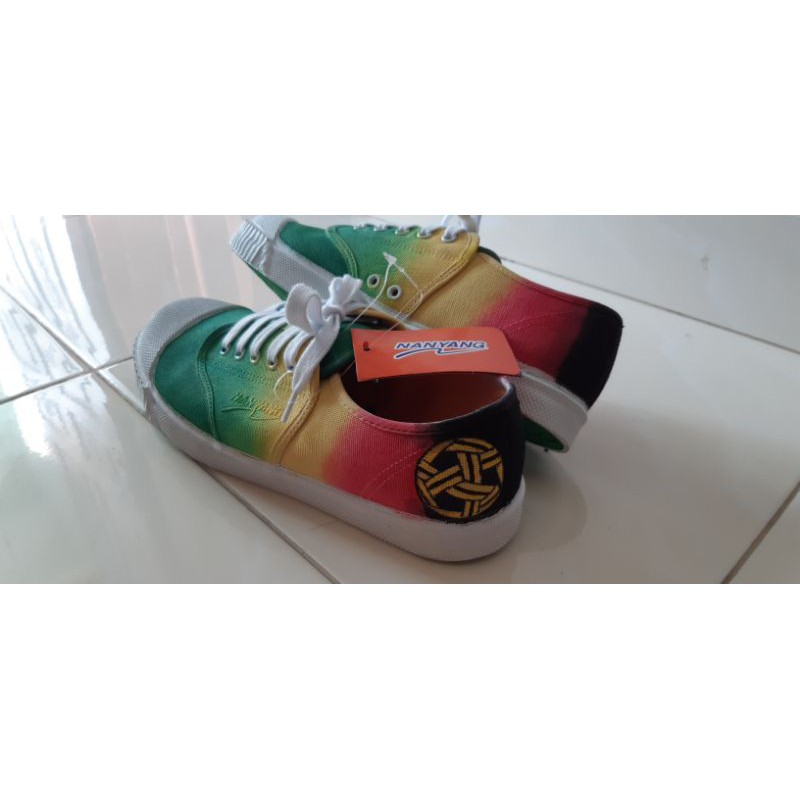Nanyang Jelly Sepatu Takraw