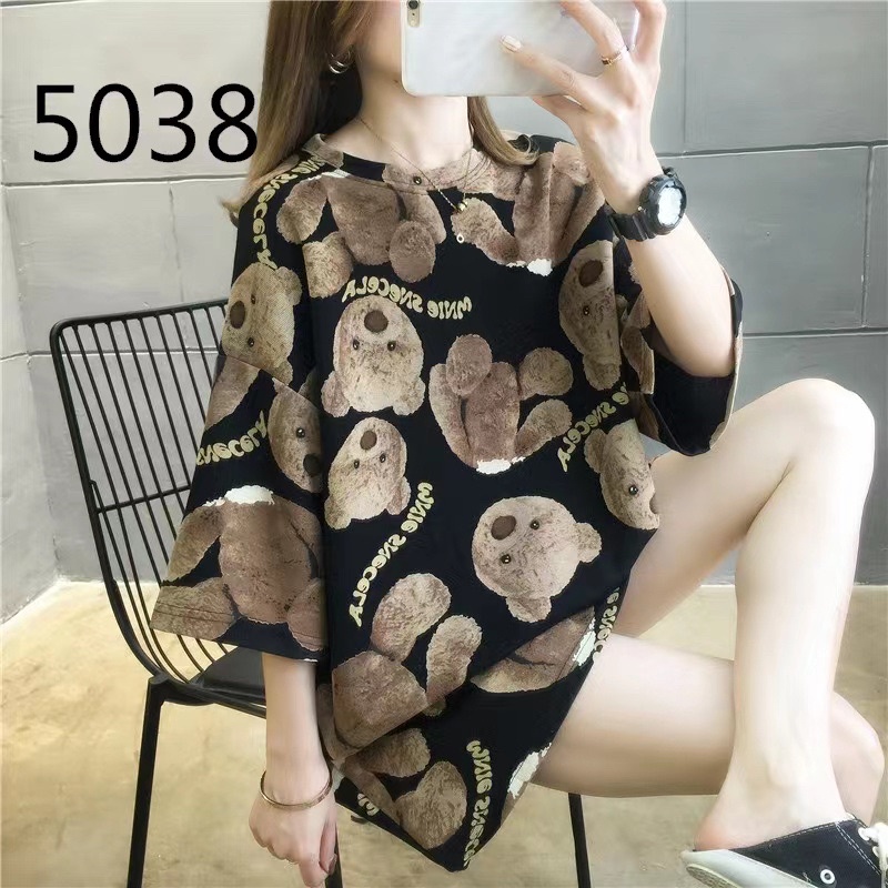 kaos oversize motif bear coklat hitam