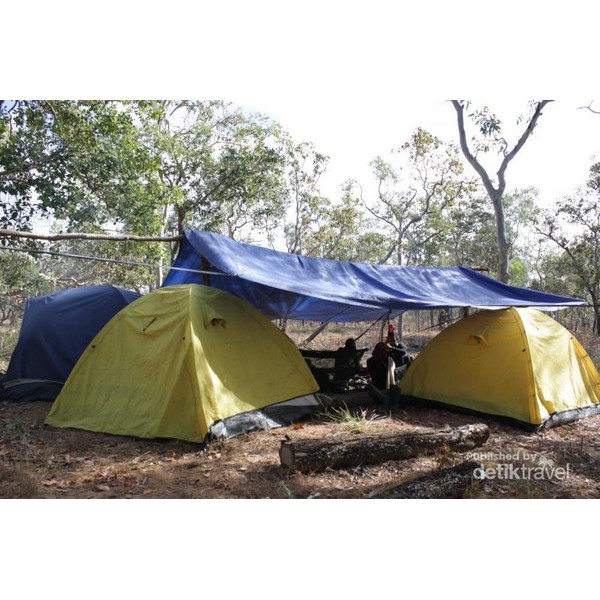 【Warna ~ COD】 Flysheet 3x2 Meter Waterproof 8 Lubang Lobang` Tenda Anti Air 2x3 m` 3*2 Bivak 2*3