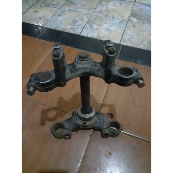 T trs segitiga TRS ori standart