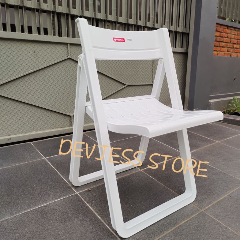 Kursi Lipat Plastik Lion Star FC Folding Chair Fc-8 Impala Bangku
