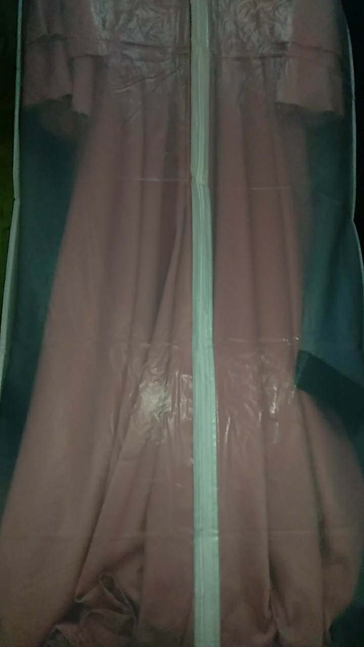 Cover Baju Kekinian Pria Wanita Sarung Baju Pelindung Baju Cloth Cover Perawatan Pakaian 246