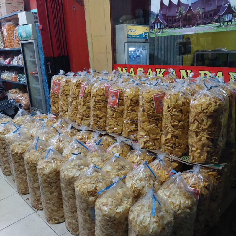 KRIPIK BAWANG 250 GRAM/ PANGSIT BAWANG/  KRIPIK ARISA / CAMILAN ENAK / CEMILAN MURAH / ALMA.SNACK