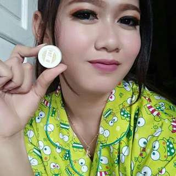 Bb Glow Cristal Cream