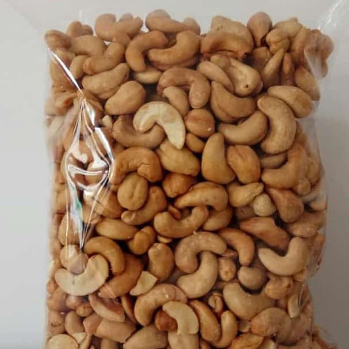 

500 gram kacang mede original mateng /kacang mete panggang asin