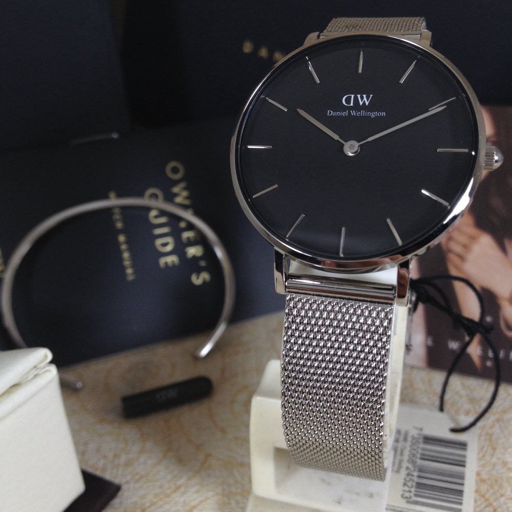 Jam Tangan Wanita DW Petite Sterling black 32mm paket cuff Original