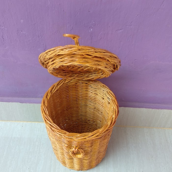 keranjang rotan tisu bulat ukuran 15 X 15 X 18 cm