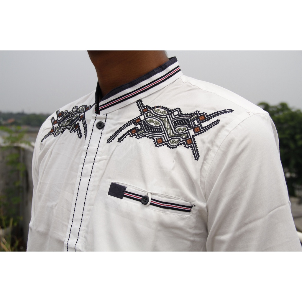 Baju Koko Pria Lengan Pendek Syahdika Putih Motif Bordir 13 | Pakaian Solat Pria | Baju Muslim