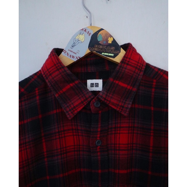 thriftshop / flanel second brand Uniqlo