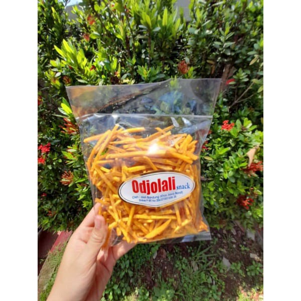 

Stik Talas Keripik Stick Talas Gurih Oleh Oleh Bandung Odjolali