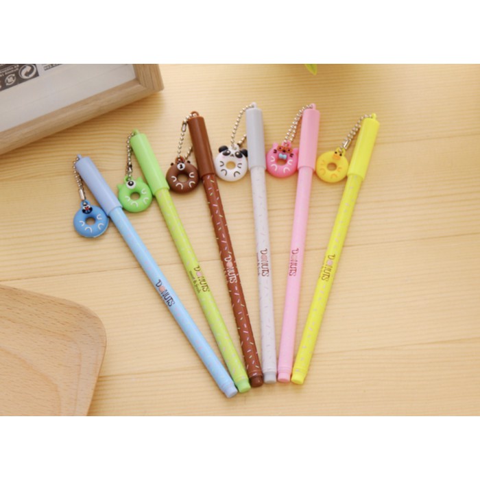 

SALE!!! TERLARIS!!! Pulpen Gel Bandul Donat 0.38 mm UNIK