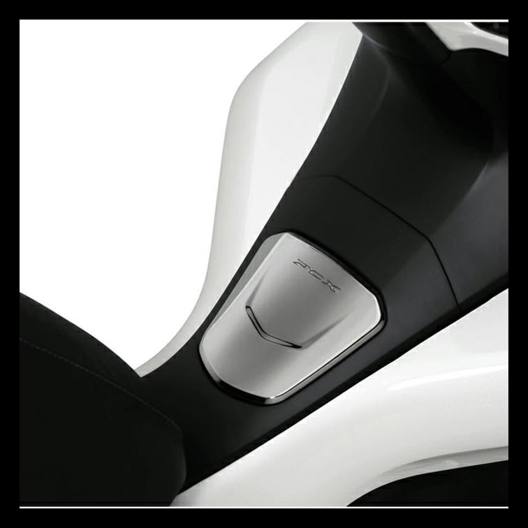 DISKON AKSESORIS GARNISH FUEL TANK HONDA PCX 150 LOKAL 2018 GARNIS