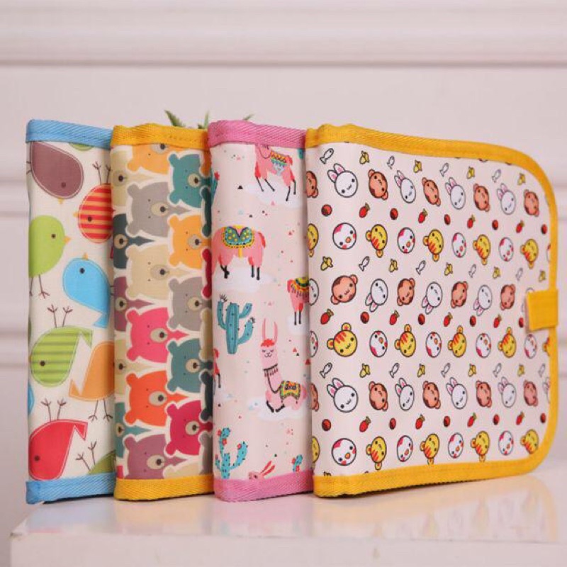 

SALE‼️ 16 Halaman 12 Spidol Buku Gambar Portable / Chalk Doodle Book / Buku Wipe and Clean