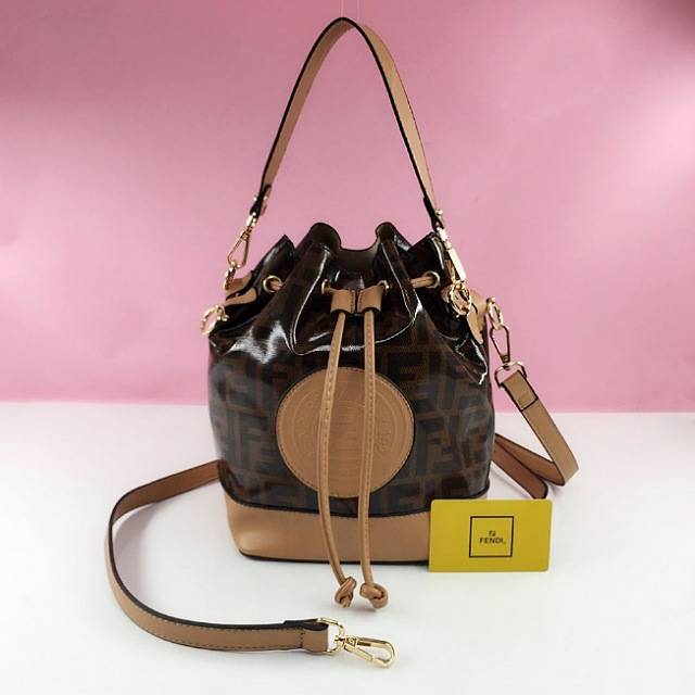 Tas Wanita Fashion Fendi Serut Import