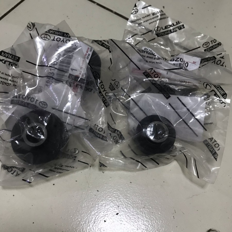 BUSHING SHOCK KARET SHOCK BELAKANG BESAR AVANZA XENIA