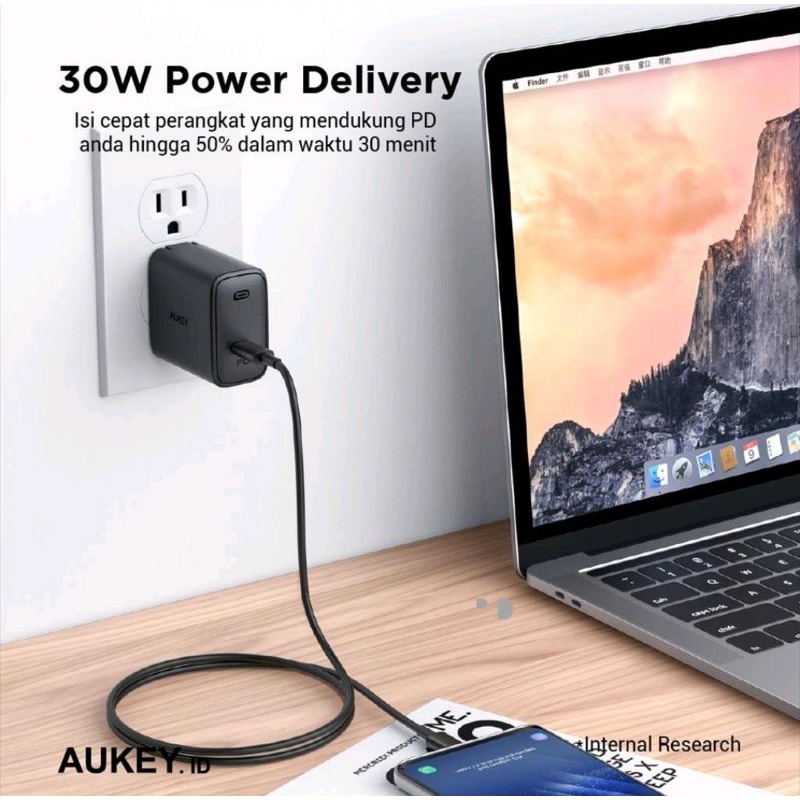 Charger Aukey PA-F2 Swift Series 30W PD Charger - 500481