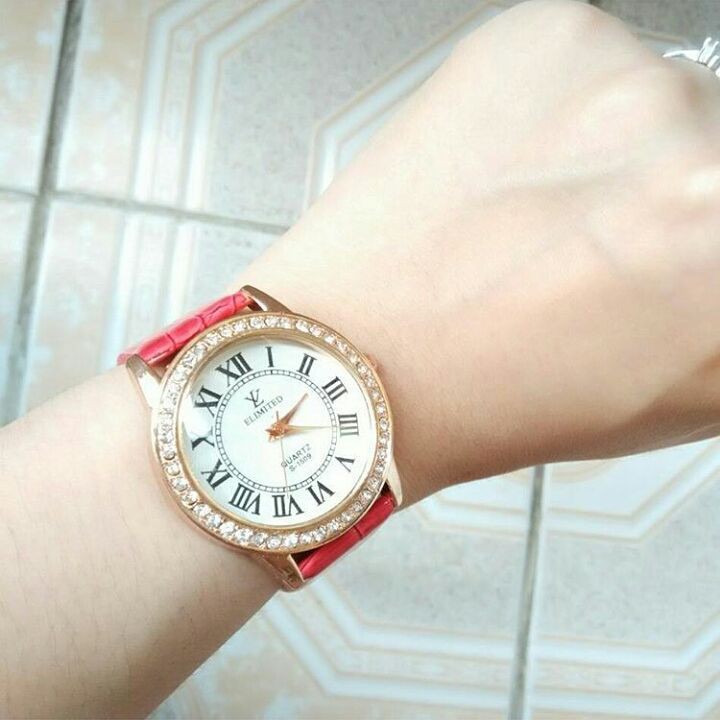 Red fashion watches