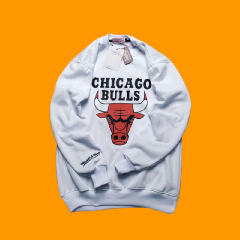 Crewneck Chicago Bulls Warna Putih Logo Red Banteng