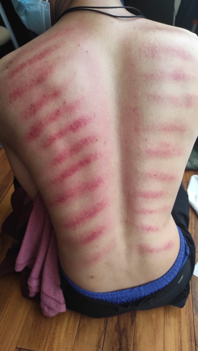 Korek Api Gas Panjang Pemantik Kompor Gas Warna-warni