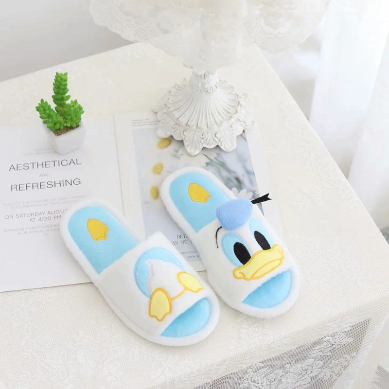 Sandal slippers Donald Gudetama Mickey Alien Pooh Hello Kitty Duffy Sailoor Moon